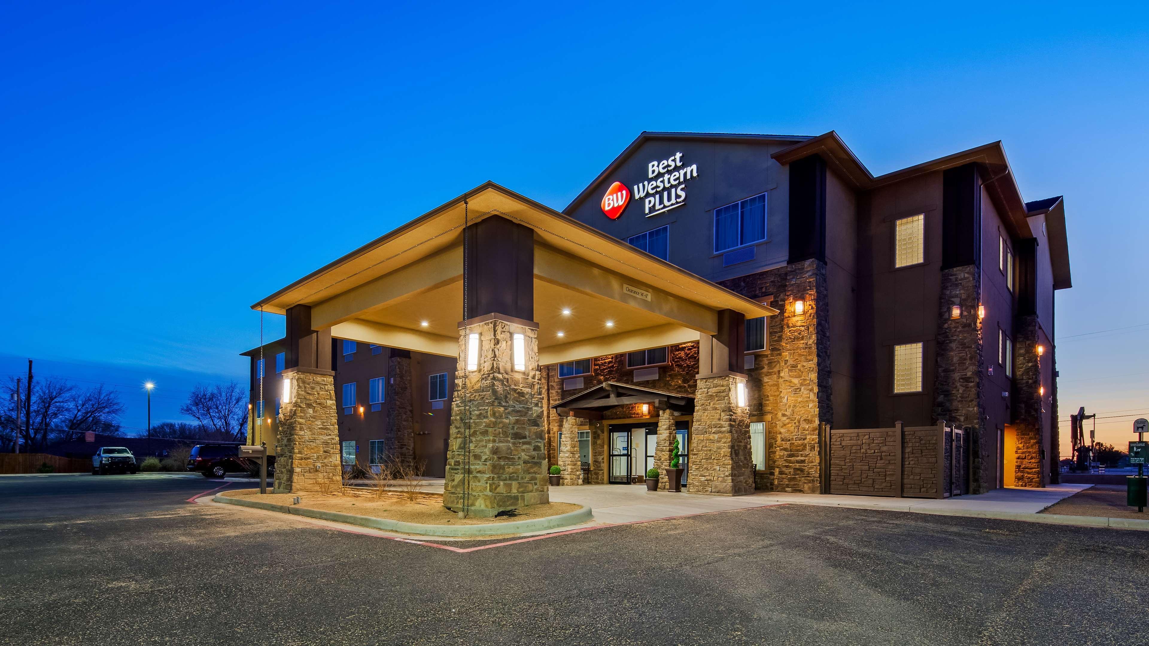 ベスト ウェスタン プラス デンバー シティ ホテル&スイーツ Denver City エクステリア 写真